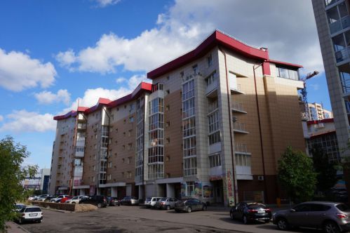 На Авиаторов, 25